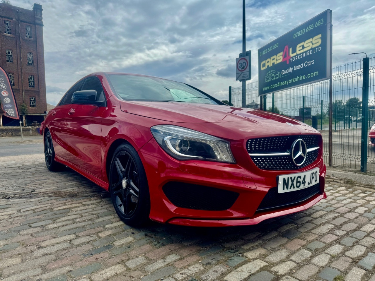 2014 Mercedes-Benz CLA